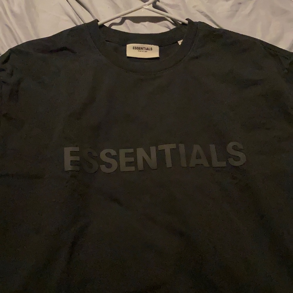 Fear of god essential t shirt